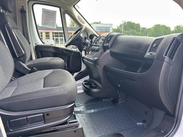 Photo of 2021 Bright White Clearcoat RAM ProMaster 2500