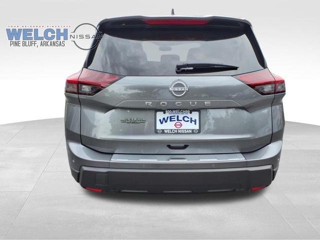 Photo of 2026 Gun Metallic Nissan Rogue