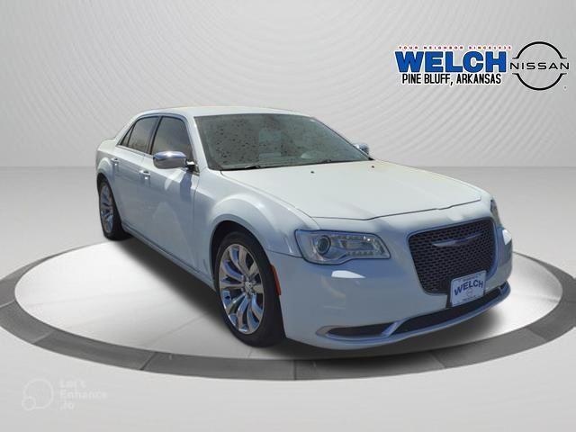 2019 Chrysler 300
