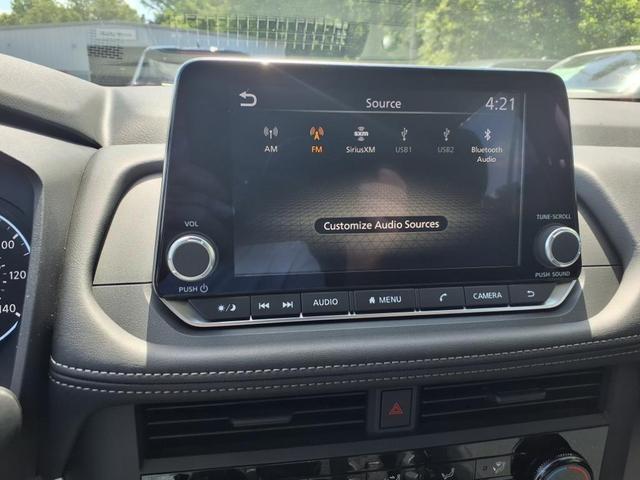 Photo of 2025 Scarlet Ember Nissan Rogue