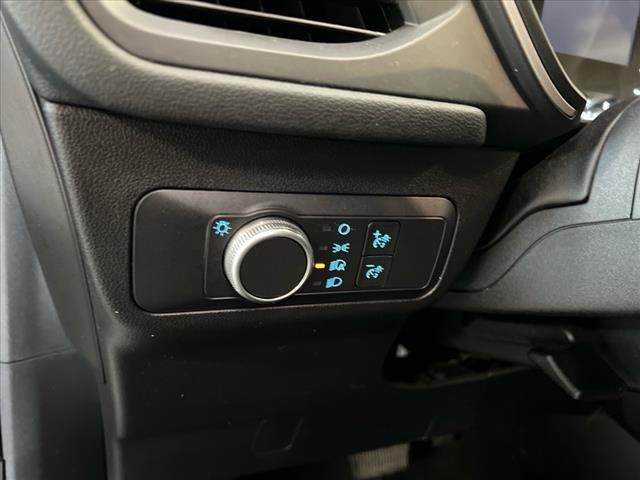 Photo of 2022 Black Ford Escape