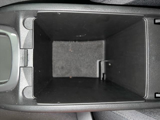 Photo of 2024 White Chevrolet Malibu