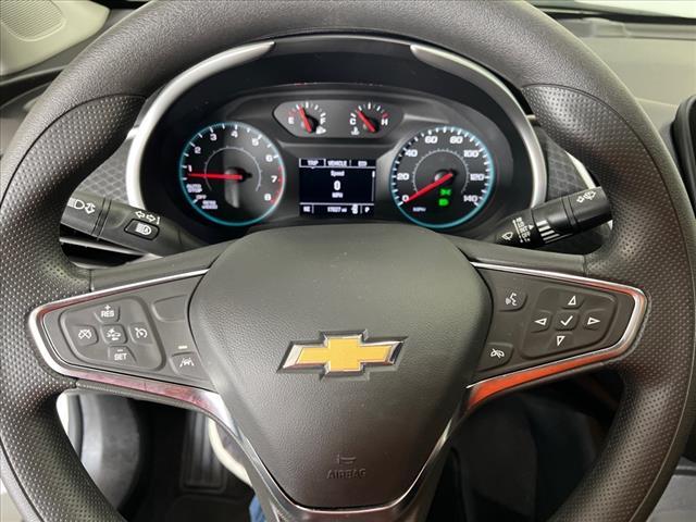 Photo of 2024 White Chevrolet Malibu