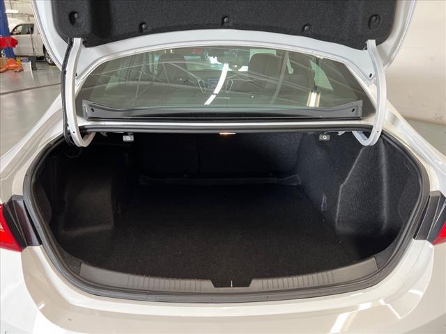 Photo of 2024 White Chevrolet Malibu