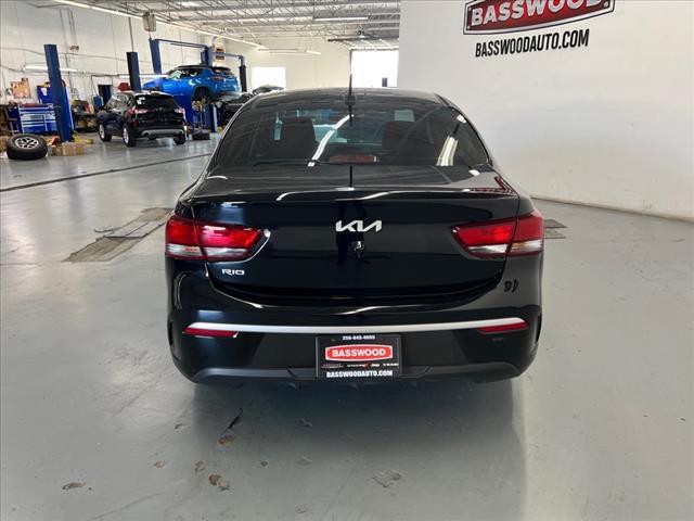 Photo of 2023 Black Kia Rio
