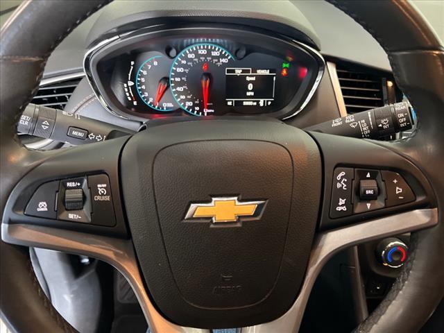 Photo of 2019 White Chevrolet Trax