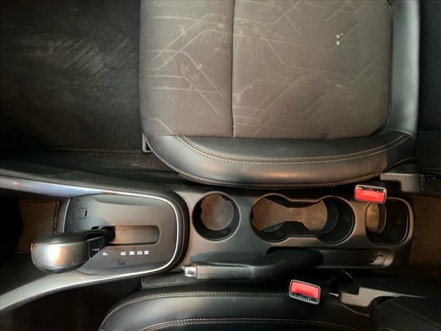 Photo of 2019 White Chevrolet Trax