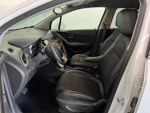 Photo of 2019 White Chevrolet Trax