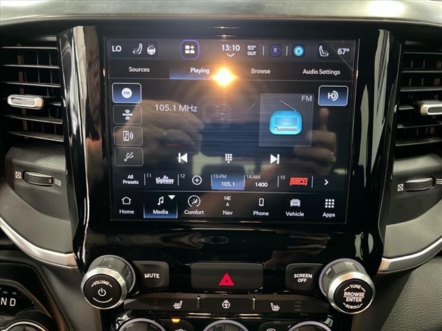 Photo of 2022 Black RAM 1500