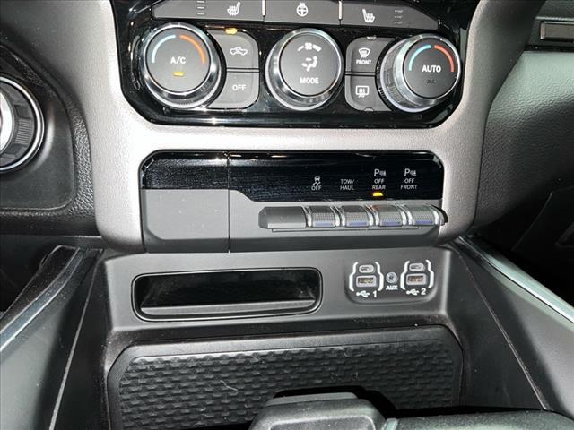 Photo of 2022 Black RAM 1500