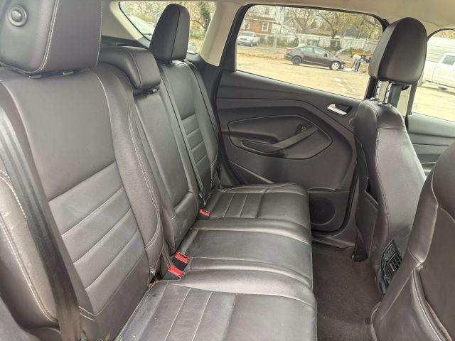 Photo of 2014 Red Ford Escape