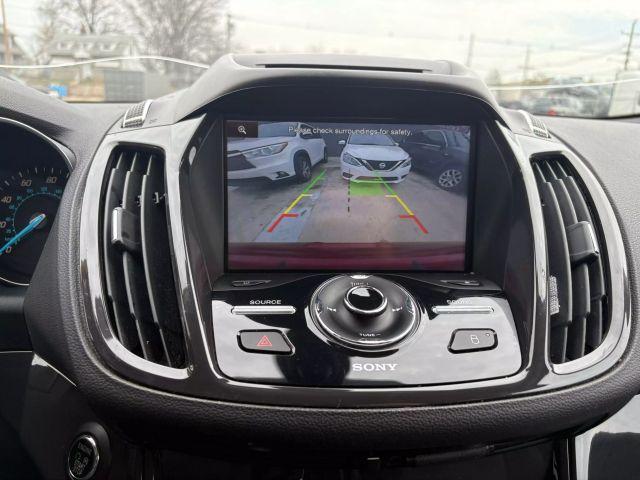 Photo of 2014 Red Ford Escape