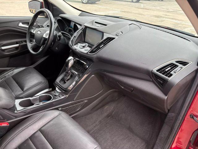 Photo of 2014 Red Ford Escape