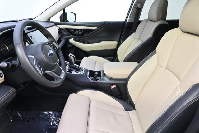 Photo of 2024 Crystal Black Silica Subaru Outback