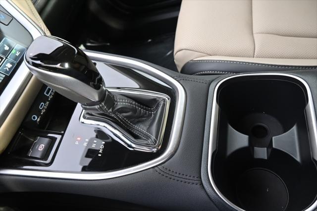 Photo of 2024 Crystal Black Silica Subaru Outback