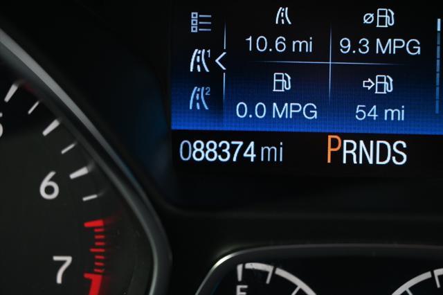 Photo of 2019 Lightning Blue Metallic Ford Escape