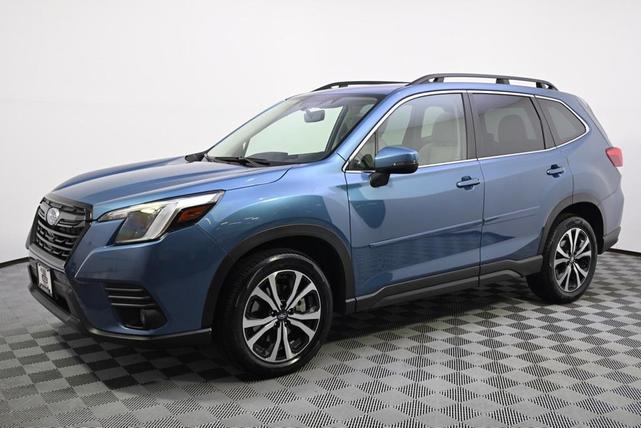 Photo of 2023 Horizon Blue Pearl Subaru Forester