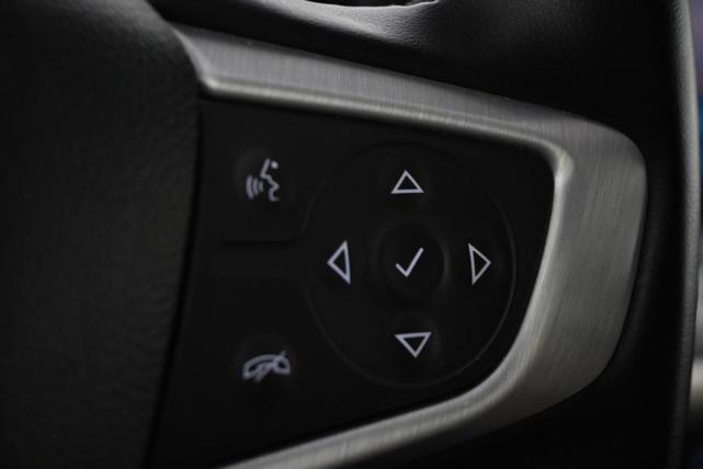 Photo of 2023 Summit White GMC Acadia