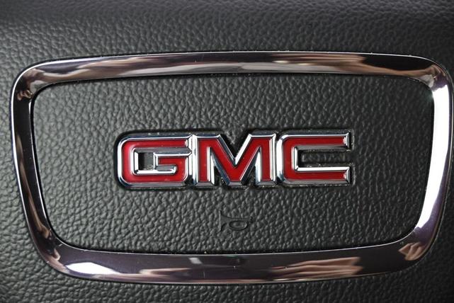 Photo of 2023 Summit White GMC Acadia