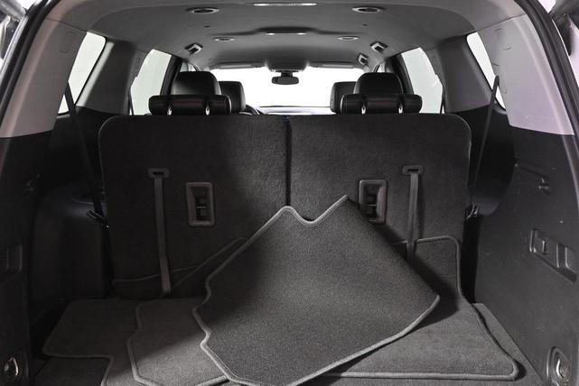 Photo of 2023 Summit White GMC Acadia