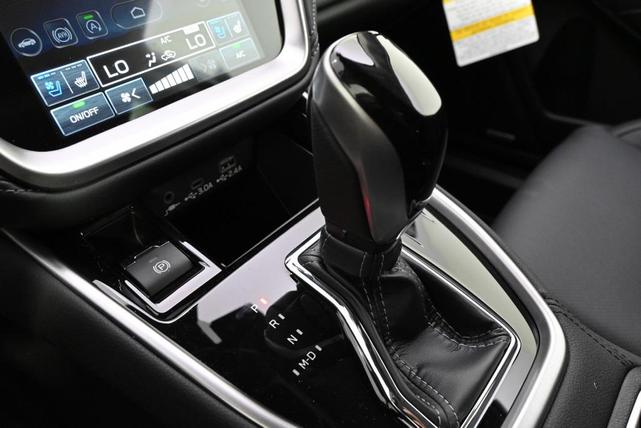 Photo of 2025 Ice Silver Metallic Subaru Outback