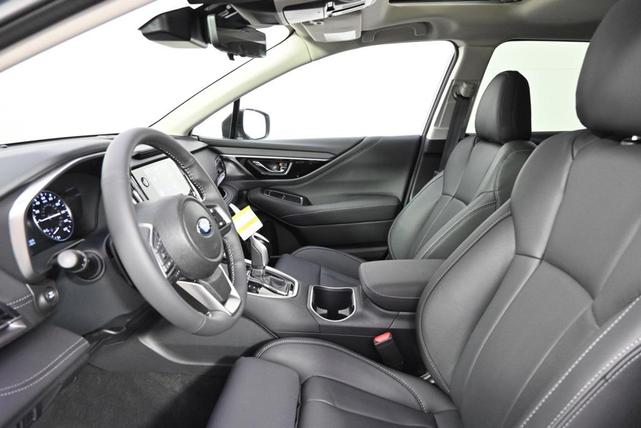 Photo of 2025 Ice Silver Metallic Subaru Outback
