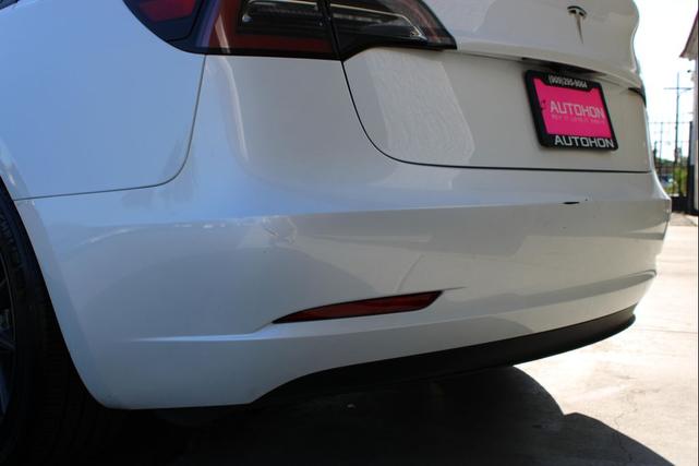 Photo of 2023 Pearl White Multi-Coat Tesla Model 3
