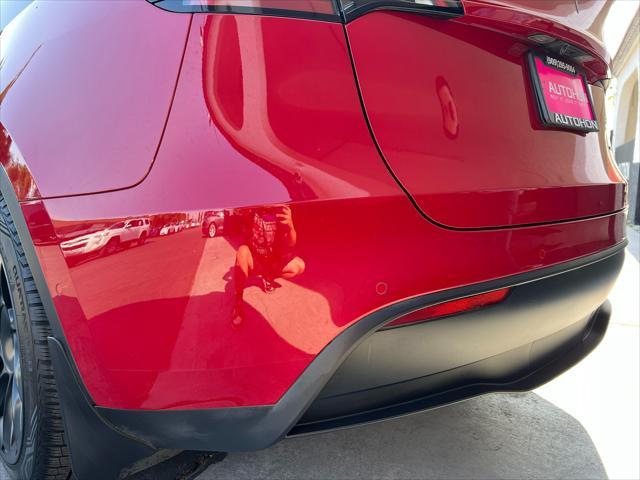 Photo of 2022 Red Multi-Coat Tesla Model Y