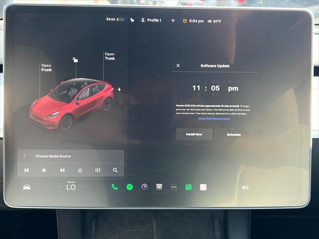 Photo of 2022 Red Multi-Coat Tesla Model Y