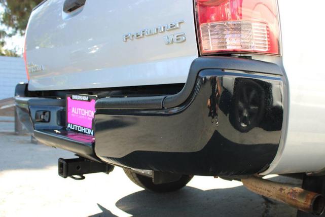Photo of 2012 Silver Toyota Tacoma
