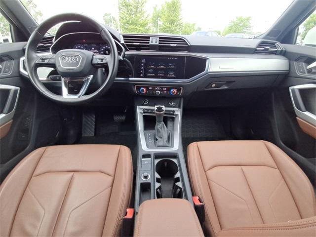Photo of 2022 Ibis White Audi Q3