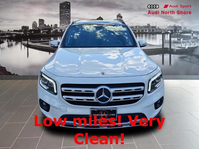 Photo of 2021 White Mercedes-Benz GLB 250