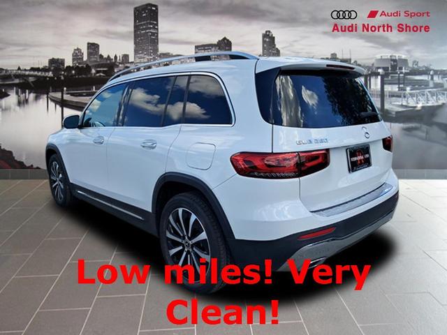 Photo of 2021 White Mercedes-Benz GLB 250