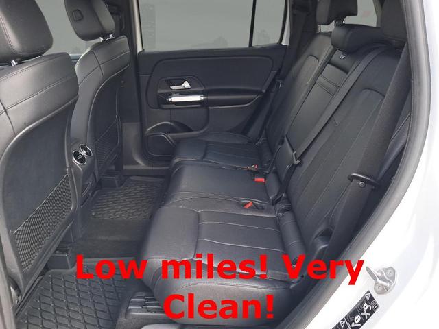 Photo of 2021 White Mercedes-Benz GLB 250