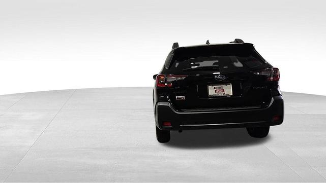 Photo of 2025 Crystal Black Silica Subaru Outback