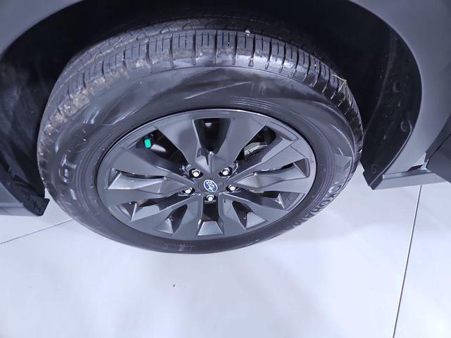 Photo of 2025 Crystal Black Silica Subaru Outback