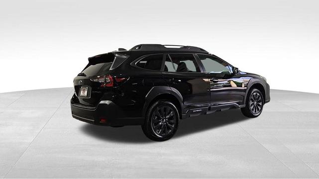 Photo of 2025 Crystal Black Silica Subaru Outback