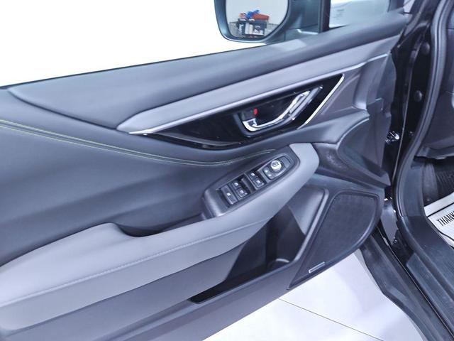 Photo of 2025 Crystal Black Silica Subaru Outback