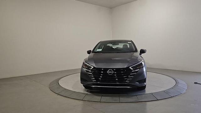 Photo of 2025 Gun Metallic Nissan Versa