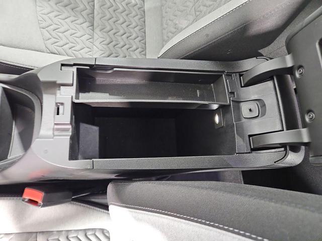 Photo of 2022 Mosaic Black Metallic Chevrolet Equinox
