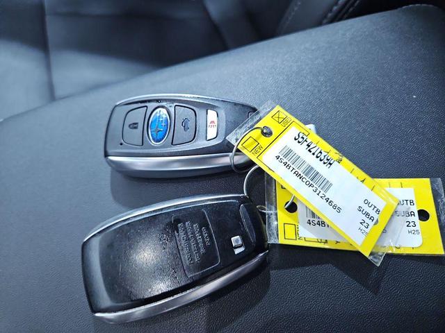 Photo of 2023 Crystal Black Silica Subaru Outback