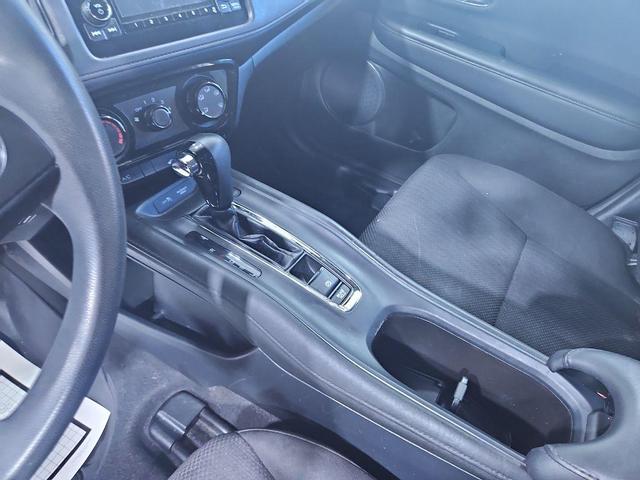 Photo of 2018 Modern Steel Metallic Honda HR-V