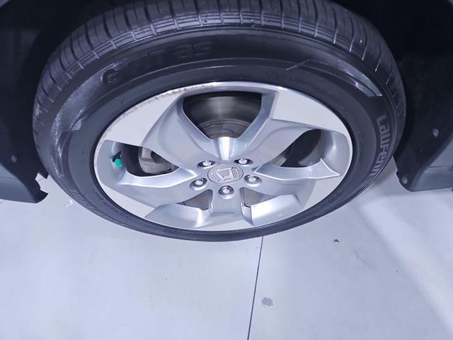 Photo of 2018 Modern Steel Metallic Honda HR-V