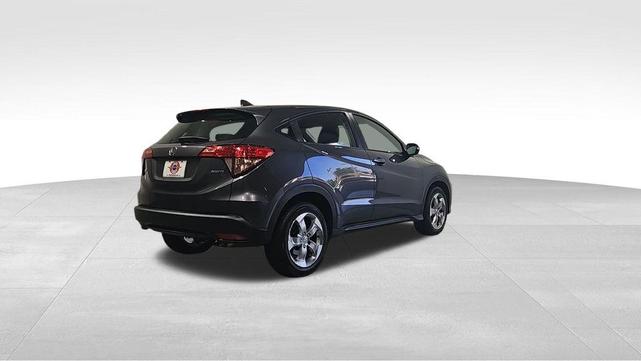 Photo of 2018 Modern Steel Metallic Honda HR-V