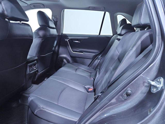 Photo of 2022 Magnetic Gray Metallic Toyota RAV4 Hybrid
