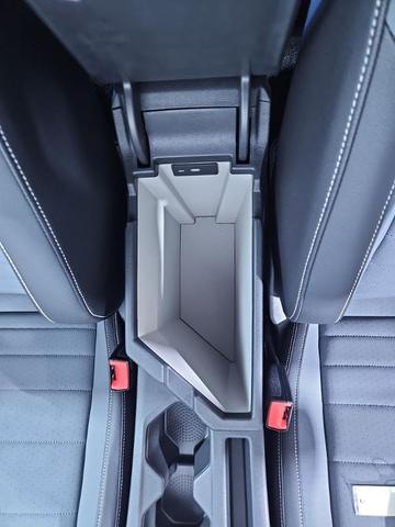 Photo of 2025 Kings Red Metallic Volkswagen Jetta