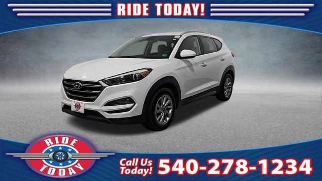 Photo of 2016 Dazzling White Hyundai TUCSON