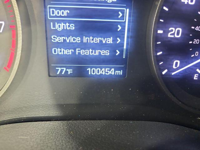 Photo of 2016 Dazzling White Hyundai TUCSON