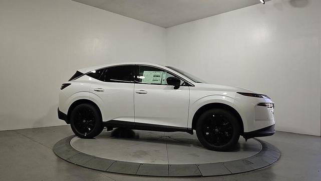 Photo of 2025 Everest White P Nissan Murano
