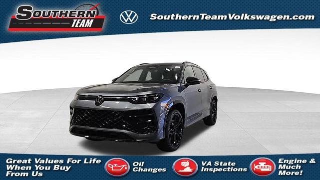 Photo of 2025 Platinum Gray Metallic Volkswagen Tiguan